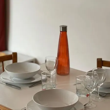 Calme Proche Centre-ville Apartmán Caen