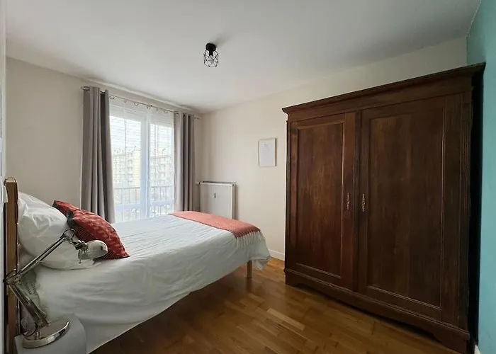 Calme Proche Centre-ville Lejlighed *